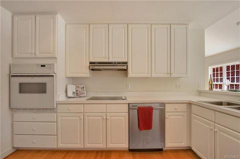 10313 Meadbrook Pl, Henrico, VA 23238 photo 3