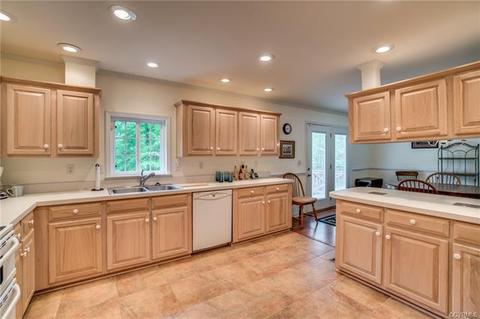 159 Anchor Dr, Bracey, VA 23919 photo 9