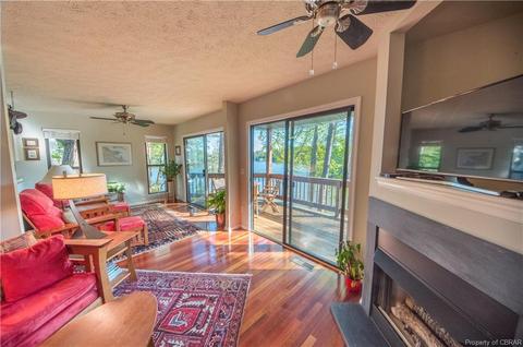 136 Mariners Point Ln #A, Hartfield, VA 23071 photo 13