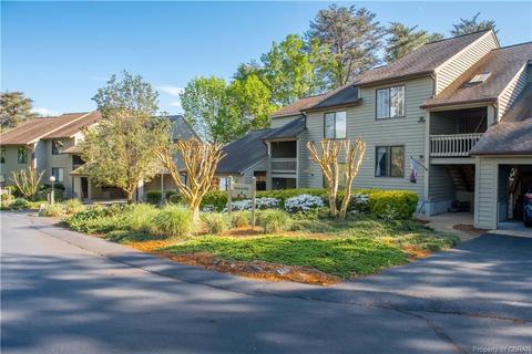 136 Mariners Point Ln #A, Hartfield, VA 23071 photo 1