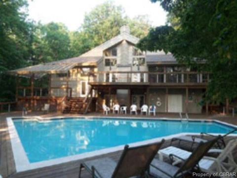 136 Mariners Point Ln #A, Hartfield, VA 23071 photo 23