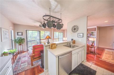 136 Mariners Point Ln #A, Hartfield, VA 23071 photo 9