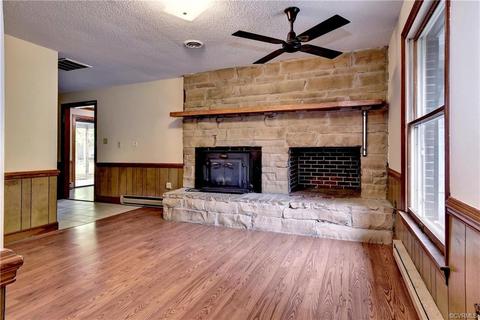 397 E Rochambeau Dr, Williamsburg, VA 23188 photo 6