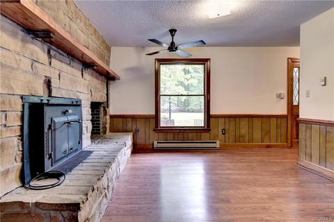 397 E Rochambeau Dr, Williamsburg, VA 23188 photo 7