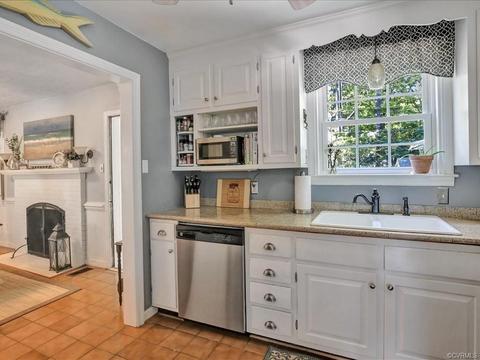 8608 Freestone Ave, Henrico, VA 23229 photo 10