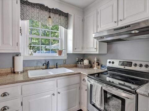 8608 Freestone Ave, Henrico, VA 23229 photo 9