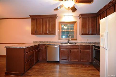5728 Sutherland Dr, Sutherland, VA 23885 photo 11