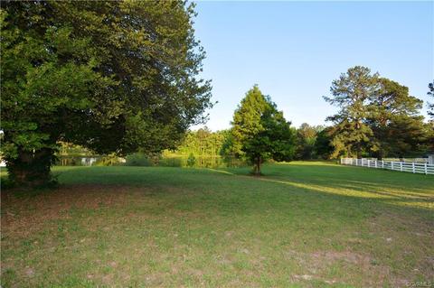 5728 Sutherland Dr, Sutherland, VA 23885 photo 6
