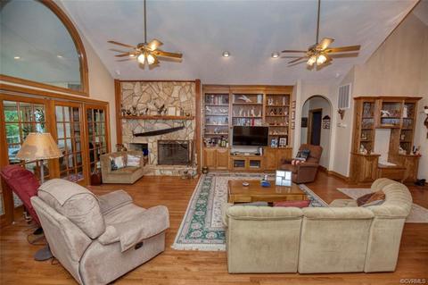 1915 1917 Carter Rd, Lanexa, VA 23089 photo 10