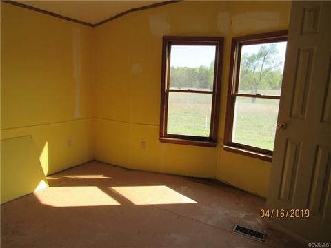2908 Old Poole Rd, Alberta, VA 23821 photo 15