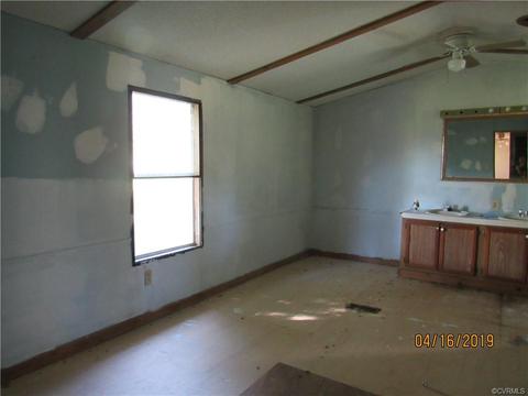 2908 Old Poole Rd, Alberta, VA 23821 photo 19