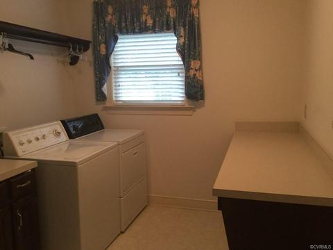 8111 Robins Neck Rd, Gloucester, VA 23061 photo 21