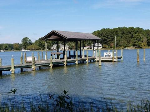 8111 Robins Neck Rd, Gloucester, VA 23061 photo 19