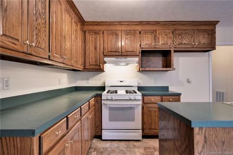 3401 Enos Rd, Gloucester, VA 23061 photo 16