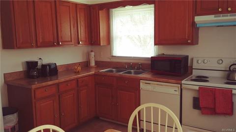 7437 Grapeleaf Dr, North Chesterfield, VA 23234 photo 9