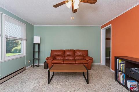 6656 Belroi Rd, Gloucester, VA 23061 photo 4