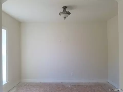 2359 Loafers Oak Rd, Dendron, VA 23839 photo 5