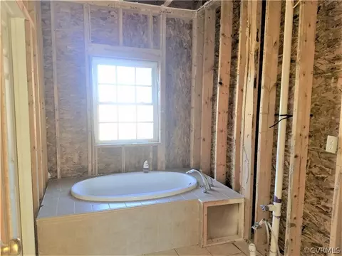 2359 Loafers Oak Rd, Dendron, VA 23839 photo 12