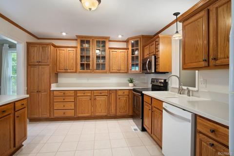 3006 Speeks Dr, Midlothian, VA 23112 photo 8