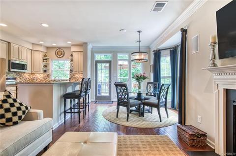 501 Creekwillow Dr, Midlothian, VA 23113 photo 8