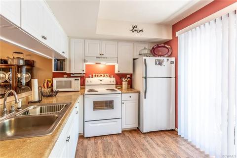 5104 Long Shadow Ct, Midlothian, VA 23112 photo 7
