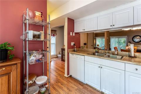 5104 Long Shadow Ct, Midlothian, VA 23112 photo 8