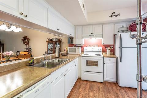 5104 Long Shadow Ct, Midlothian, VA 23112 photo 6