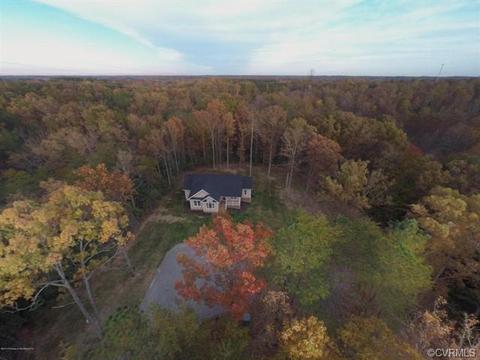 1921 S Waterside Dr, Lanexa, VA 23089 photo 4