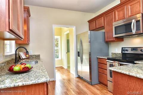 1921 S Waterside Dr, Lanexa, VA 23089 photo 11