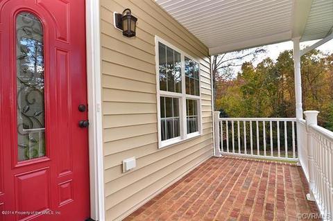 1921 S Waterside Dr, Lanexa, VA 23089 photo 3