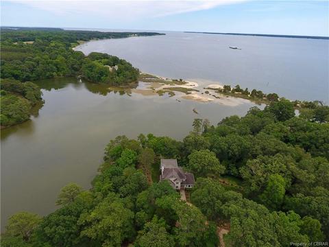 1215 Cherry Point Rd, White Stone, VA 22578 photo 5