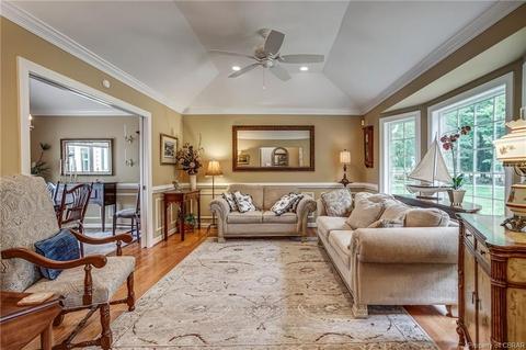 1215 Cherry Point Rd, White Stone, VA 22578 photo 10
