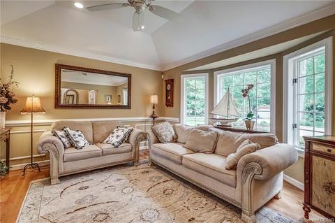 1215 Cherry Point Rd, White Stone, VA 22578 photo 11