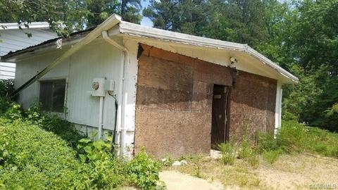 906 Greys Point Rd, Topping, VA 23169 photo 6