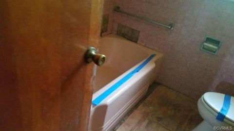 906 Greys Point Rd, Topping, VA 23169 photo 17