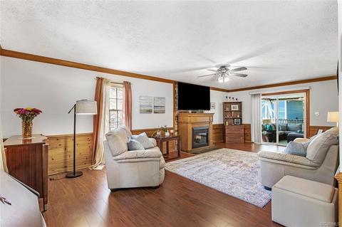 3012 Brookforest Rd, Midlothian, VA 23112 photo 4