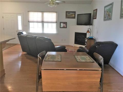 427 Willow Ln, Wake, VA 23176 photo 12