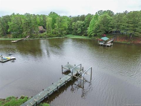 427 Willow Ln, Wake, VA 23176 photo 4