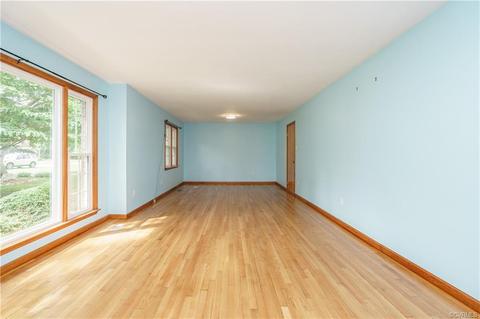1320 Riverview Dr, West Point, VA 23181 photo 4