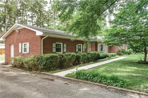 1320 Riverview Dr, West Point, VA 23181 photo 2