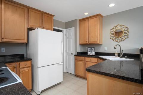 1412 Quiet Lake Loop, Midlothian, VA 23114 photo 14