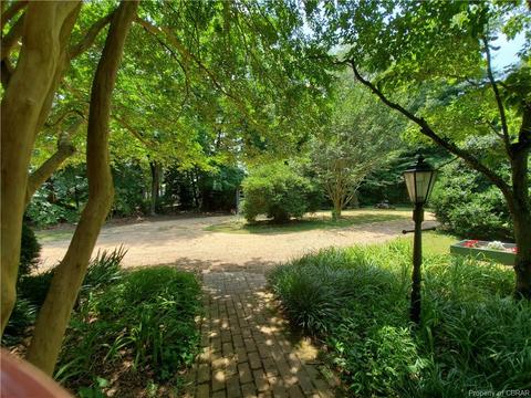 1801 Holly View Dr, Gloucester Point, VA 23062 photo 7