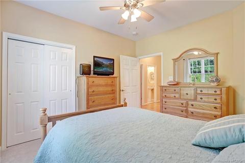 6759 Bershak Ct, Gloucester, VA 23061 photo 16
