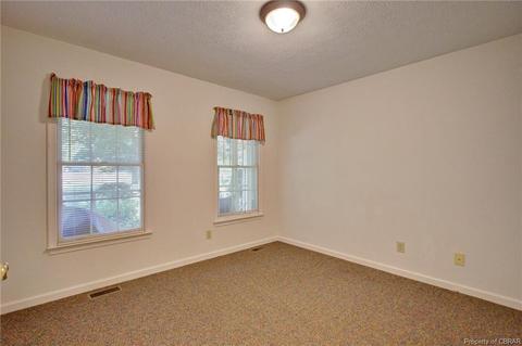 7135 Clements Ave, Gloucester, VA 23061 photo 29