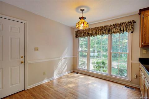 7135 Clements Ave, Gloucester, VA 23061 photo 13