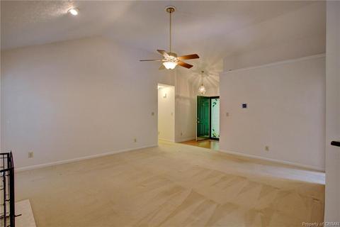 7135 Clements Ave, Gloucester, VA 23061 photo 8