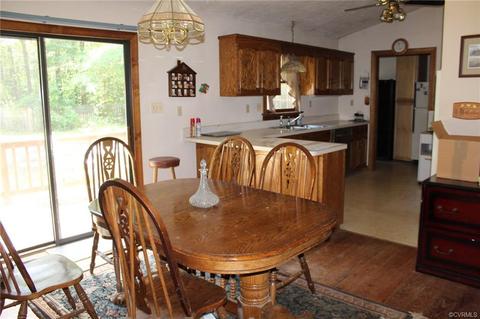 209 Johnsons Mill Ln, Bumpass, VA 23024 photo 31