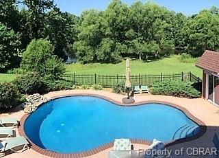 8372 Roaring Springs Rd, Gloucester, VA 23061 photo 3