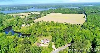 8372 Roaring Springs Rd, Gloucester, VA 23061 photo 17