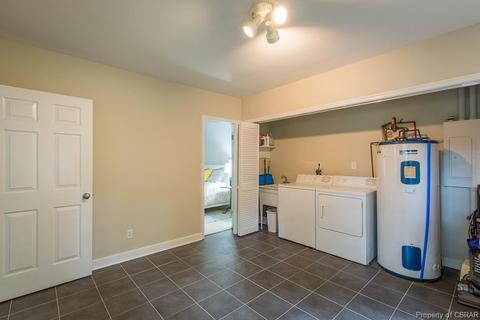 110 The Grn, Weems, VA 22576 photo 29